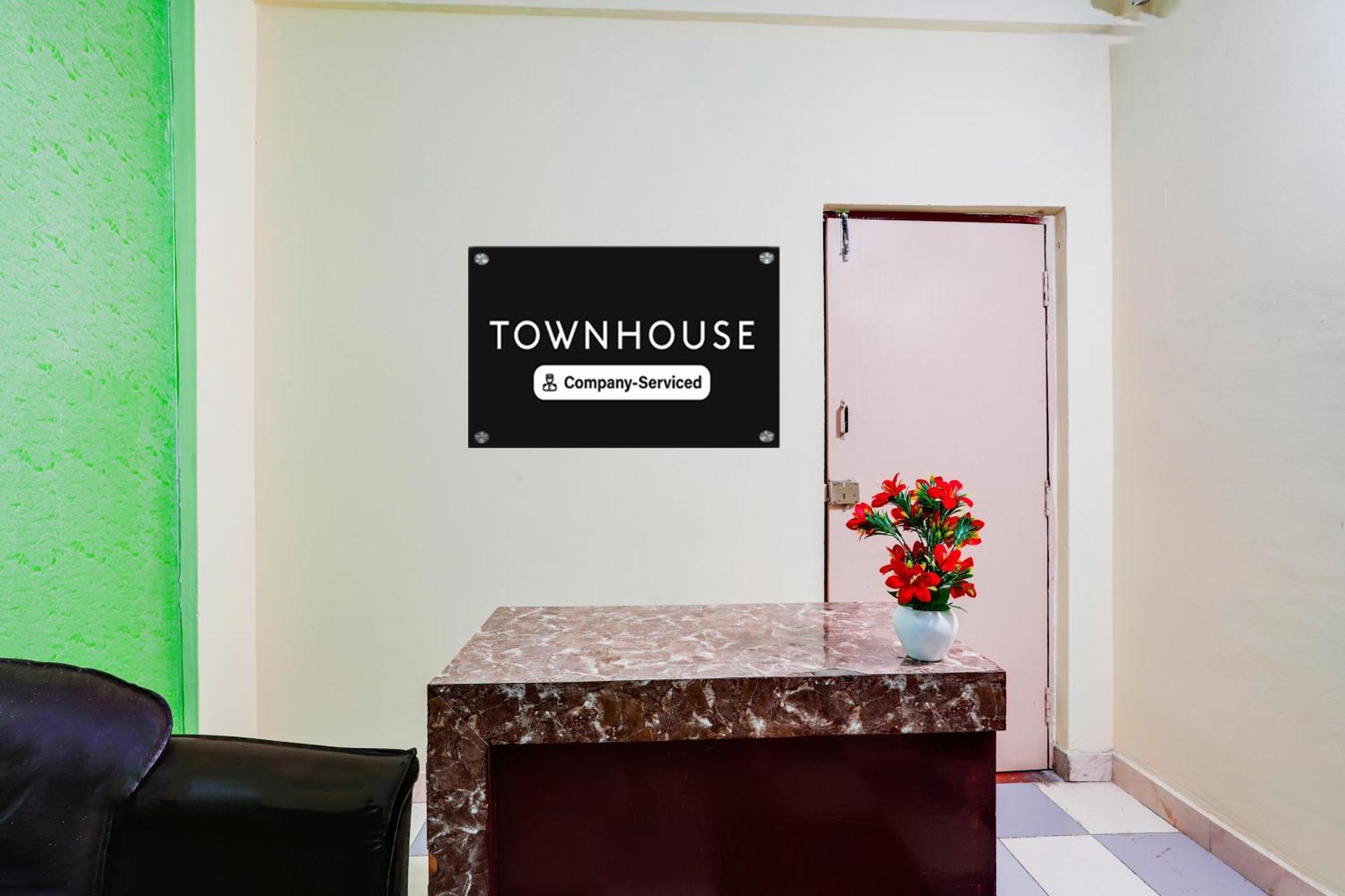 Super Townhouse Marathahalli Near Klm Fashion Mall Bangalore Exterior foto
